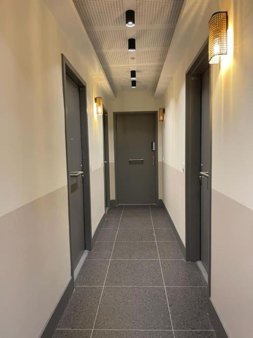 Charmant Palais Riviera Climatise Vieux Ницца Экстерьер фото